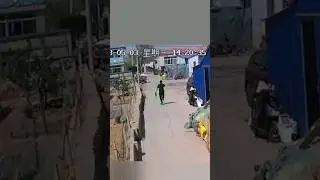 Bro got no chill...  #viral #funnyshorts#creative #comedyvideo #happy  #comedy#funnyshorts#fyp