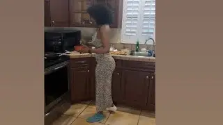 Hey it&rsquo;s pinky comment your favorite  time stamp on this video 
