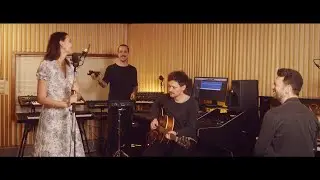 Emma Longard - Born Today (106hz Studios Live Session)