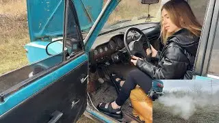 Chloe revs hard smoky VAZ in sandals