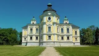 Krawarz (Kravaře): the palace and golf course (pałac i pole golfowe), Czechia Moravia Czechy Morawy