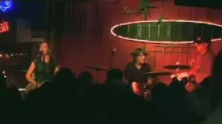 Heartless Bastards, LIVE 'Done Got Old'