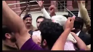 الحمداللہ۔۔۔۔ ایک قلم کی فتح۔۔۔عمران ریاض کی رہائی کے بعد کے مناظر