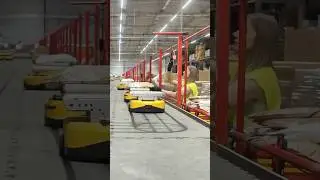 We can take your warehouse to another level!#warehouse #automation #technology #robotics