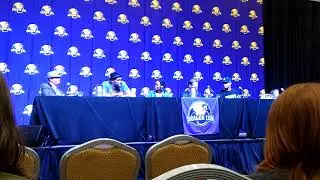 2019 DragonCon - Black Lightning panel, 1 Sept (3/3)