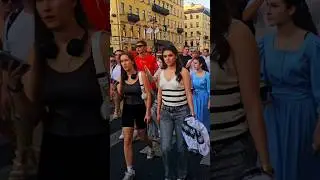 city walking, #citywalk #walkingtravel #petersburg #istanbul #ankara #paris new york #helsinki #oslo