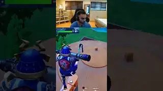 НАПРЯЖЕННЫЙ И ЗАБАВНЫЙ МОМЕНТ В ZB ЧАСТЬ 4 😈🤣🤦&zwj;♀️💀 #fortnite #shorts #youtubeshorts #gaming #tren...