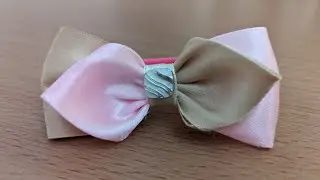 Simple Sophistication: Making a Bicolored Ribbon Hair Bow with Ease
