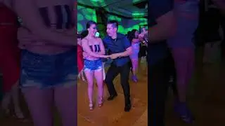 Bailando con Gaby Ochoa en el Houston salsa congress con la m&uacute;sica de Jeremy Bosch