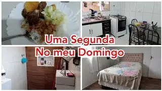 Domingo Produtivo: Marcela lavou Banheiros e Eu na Limpeza da Casa