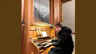 Fanfare on 'Thine be the Glory'