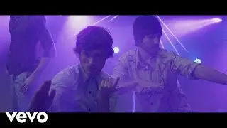 Bel&ouml;p - Calm Down! (Oficjalny teledysk)