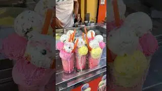 Surat&rsquo;s Most Loaded Ice-Cream Falooda 😱🔥#shorts #youtubeshorts #icecream #food