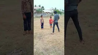 Darhhhh oditan la..😜😎 #shorts #findin #matured #trending #work #escape #kids #fight #children #park