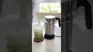Making matcha with the Nespresso milk frother is a game changer !🍵#nespresso #matcha #matchalatte