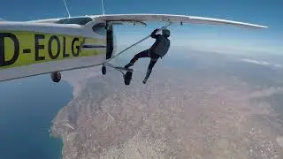 The Ultimate Skydiving Exit &ndash; Hanging Off the Wing! 🪂🔥