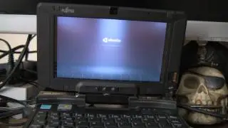 Fujitsu U810/U1010 UMPC Booting Linux Ubuntu 9.10 (Karmic Koala)