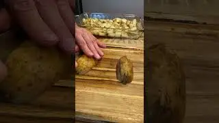 Fastest way to cut a #Russet #Potato #Shorts