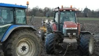 Ploegen Ploughing Pfl&uuml;gen  New Holland G210 & TM 155 - Loonbedrijf Fijnaart bv