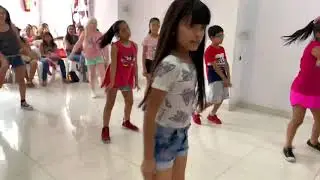 Karol G , Nicky Minaj TUSA coreograf&iacute;a Felipe Yupanqui