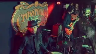 Frugale - Again Sometime [LIVE] - AO VIVO no Crossroads