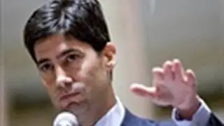 Fed's Warsh Resigns; Bernanke Adviser Questioned QE2: Video