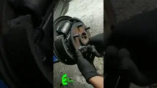 Cambiar perno de rueda