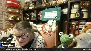 Live @ 5 - Tea with GrannyDee!