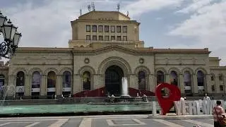 Panoramic shot of Yerevan's Republic Square (Hanrapetutyan Hraparak, Aug. 2018).