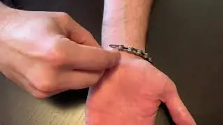 Bike Chain Bracelet Opperation