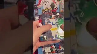 When pulling a French Young Guns works in your favor!! #hockeyboxbreaks #hockeycards #upperdeck