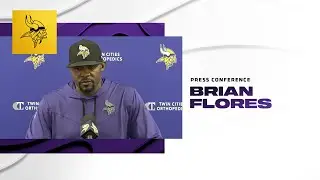 Brian Flores Breaks Down Defense's Big Day In Chicago, Physical Challenge 49ers Will Present & More