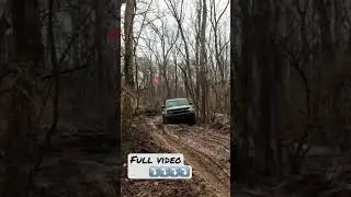 Wildtrak Bronco playing in mud!