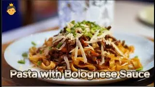I Have Never Eaten Such Delicious Pasta! With the Famous Bolognese Sauce! Yummy!