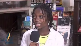 Livre ouvert avec les jeunes lecteurs des Cours Sainte Marie de Hann 1