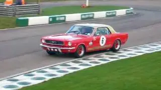 Jackie Oliver races Alan Mann's Ford Mustang