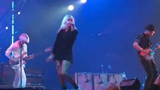 Paramore - Idle Worship and No Friend (Manchester Arena)