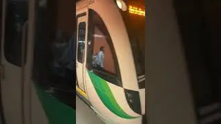 Fremantle train terminating at Perth Underground #transperth