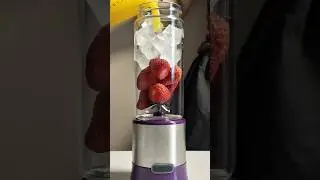 Blender Strawberry Orange Juice Smoothie #juice #shorts #blender #satisfying #smoothie #recipe