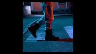 Scarlet - La walk