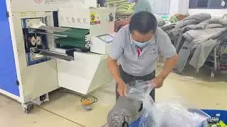 Auto roll packing machine for outdoor sleeping bag bedding quilt duvet rolling package