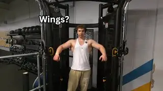 Stretching my lats to make them grow