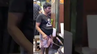 Hard working man  making roti #seekh kabab#mutton bhuna#food #barabazar#ytshorts#reenas vlog