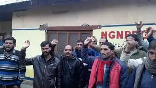 Journalist Hafiz Qureshi, MNERGA EMPLOYEES STAGE PROTEST