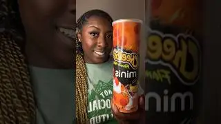 Cheetos Flamin Hot minis 🔥 #cheetos #mini #flaminhot #chips #balls #crunchy #food #snacks #foodie