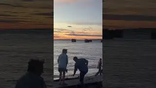 ❤️❤️Waterfront sunset in Edmonds.