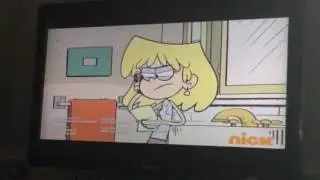 Lori loud is turning Lincoln into a human pretzel!!!