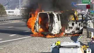 Auto in fiamme a Camorino