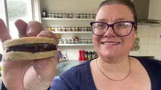 Chocolate Hazelnut Sandwiches