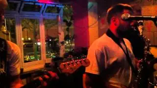 Geistfight - The Fine Line (Live at Global Cafe, Reading 30.5.14)